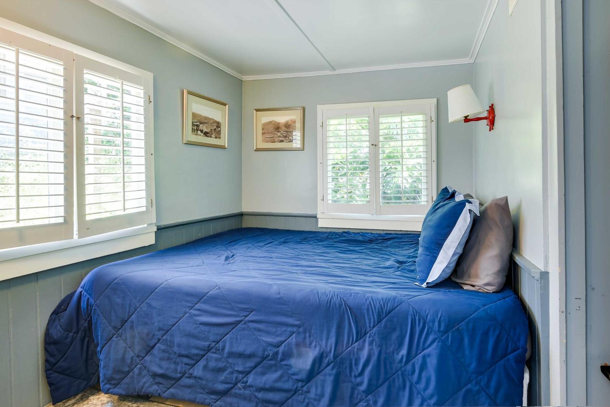 Charming Catalina Gem With Deck Walk To The Beach! Avalon Εξωτερικό φωτογραφία